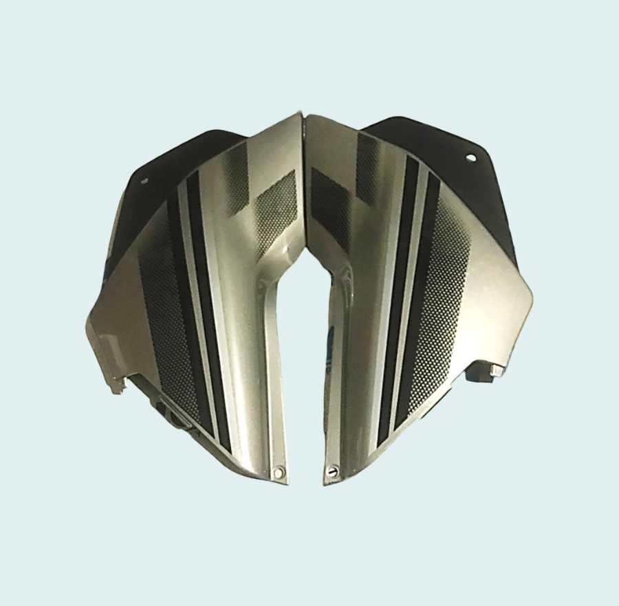 SIDE PANEL SP FIT FOR GLAMOUR T-4 SILVER FOR BLACK BIKE