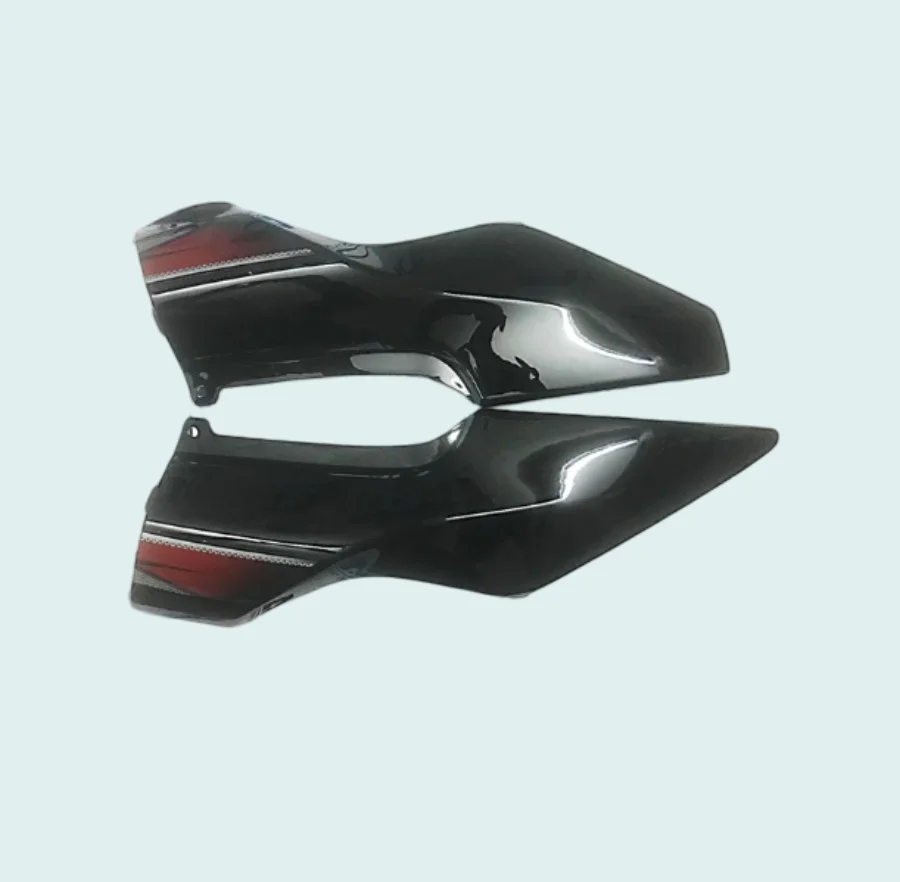SIDE PANEL - FIT FOR KARIZMA R NEW MODEL